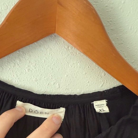 Doen Black Ruffled Blouse - Picture 9 of 12